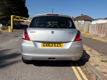 Used Suzuki Swift 2013 for sale - 79625685: Photo