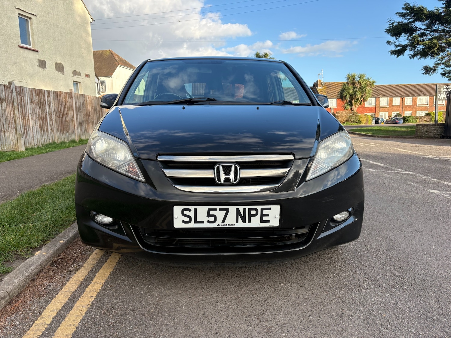 Used Honda FR-V 2007 for sale - 77715861: Photo 2