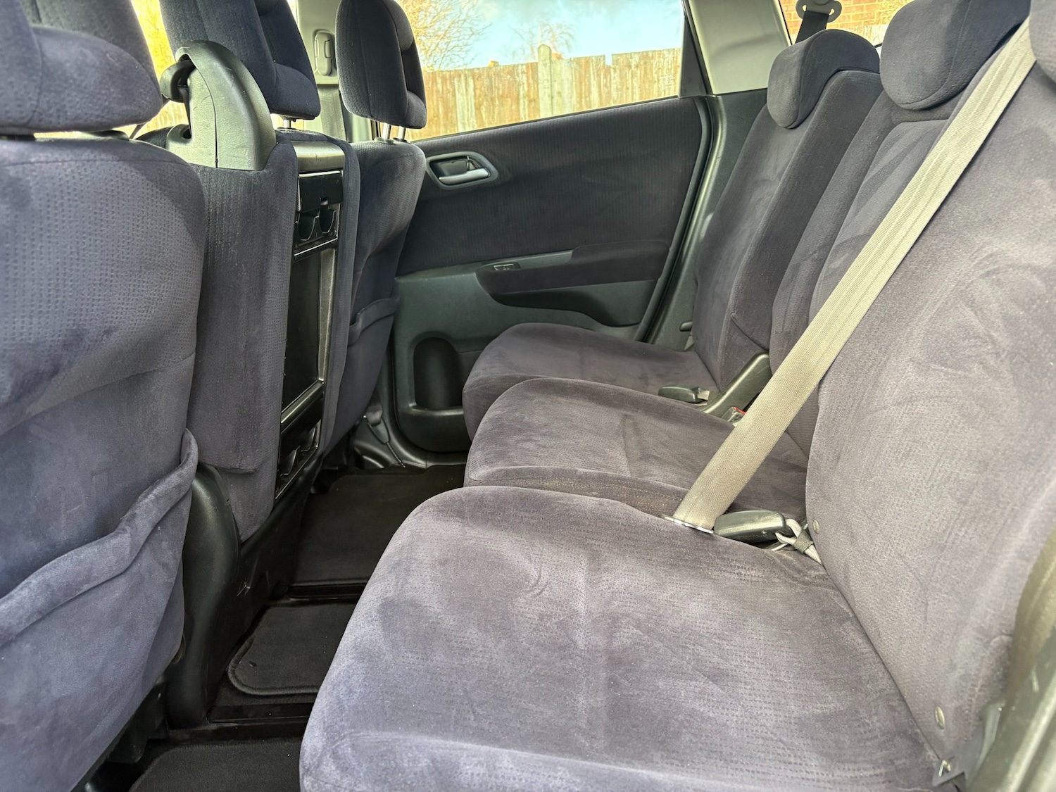 Used Honda FR-V 2007 for sale - 77715861: Photo 9