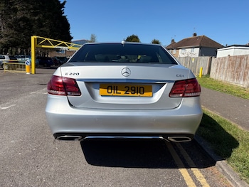 Used Mercedes-Benz E Class 2014 for sale - 78150172: Photo