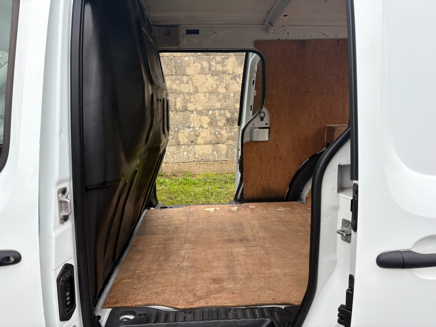 Used Renault Kangoo 2012 for sale - 76207520: Photo 11