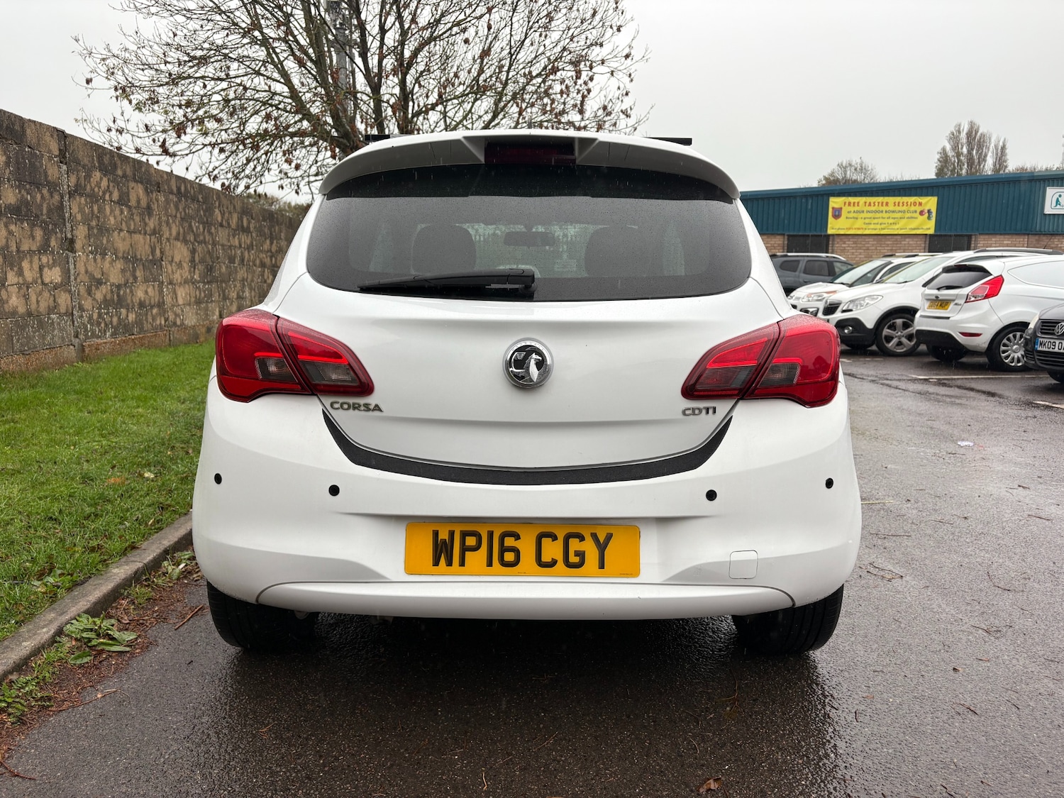 Used Vauxhall Corsa 2016 for sale - 76401994: Photo 3