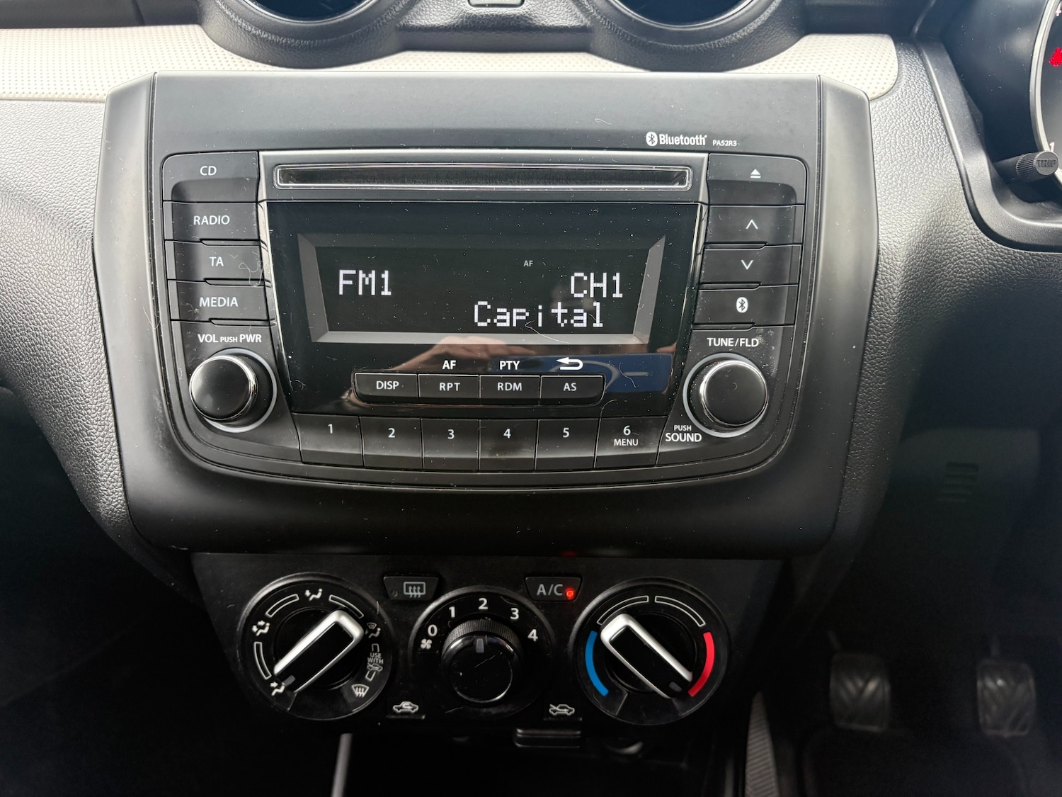 Used Suzuki Swift 2022 for sale - 77604493: Photo 9