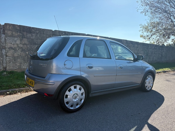 Used Vauxhall Corsa 2005 for sale - 76114674: Photo 11