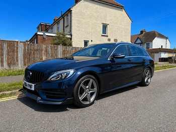 Used Mercedes-Benz C Class 2015 for sale - 79368034: Photo