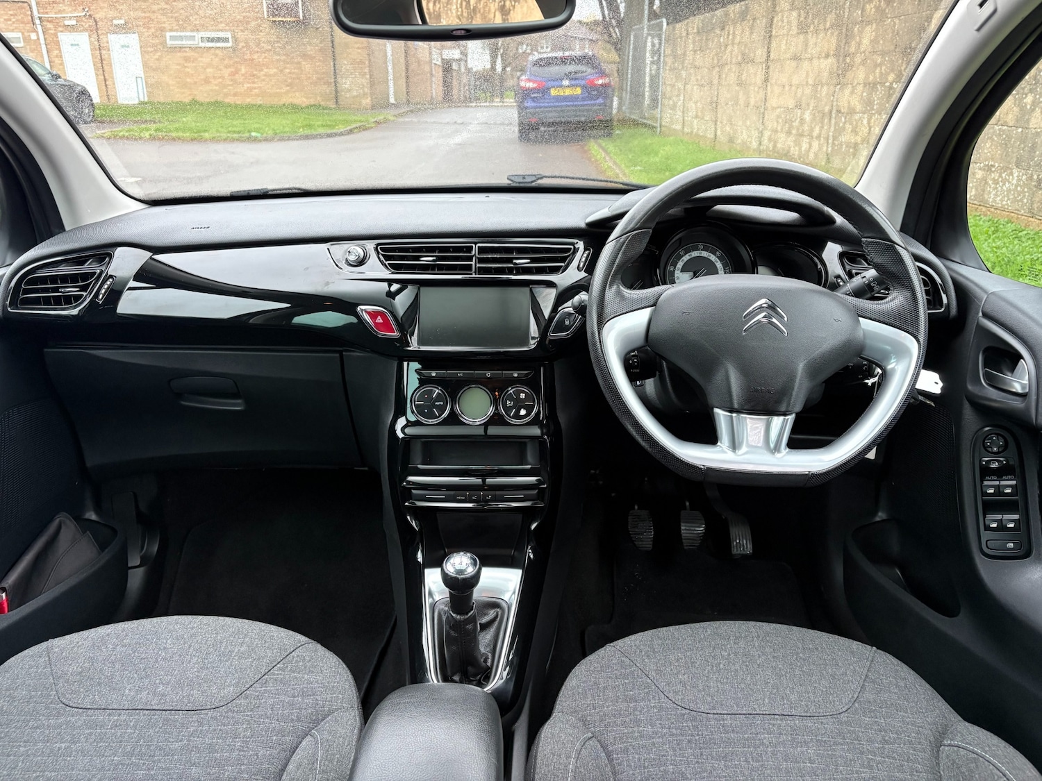 Used Citroen C3 2016 for sale - 76778228: Photo 6