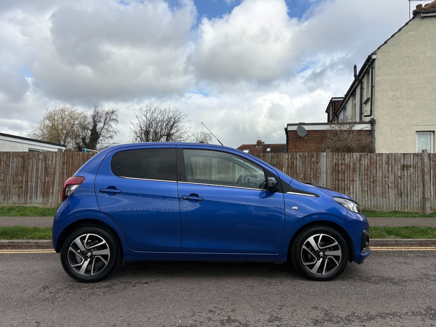 Used Peugeot 108 2021 for sale - 77702044: Photo 5