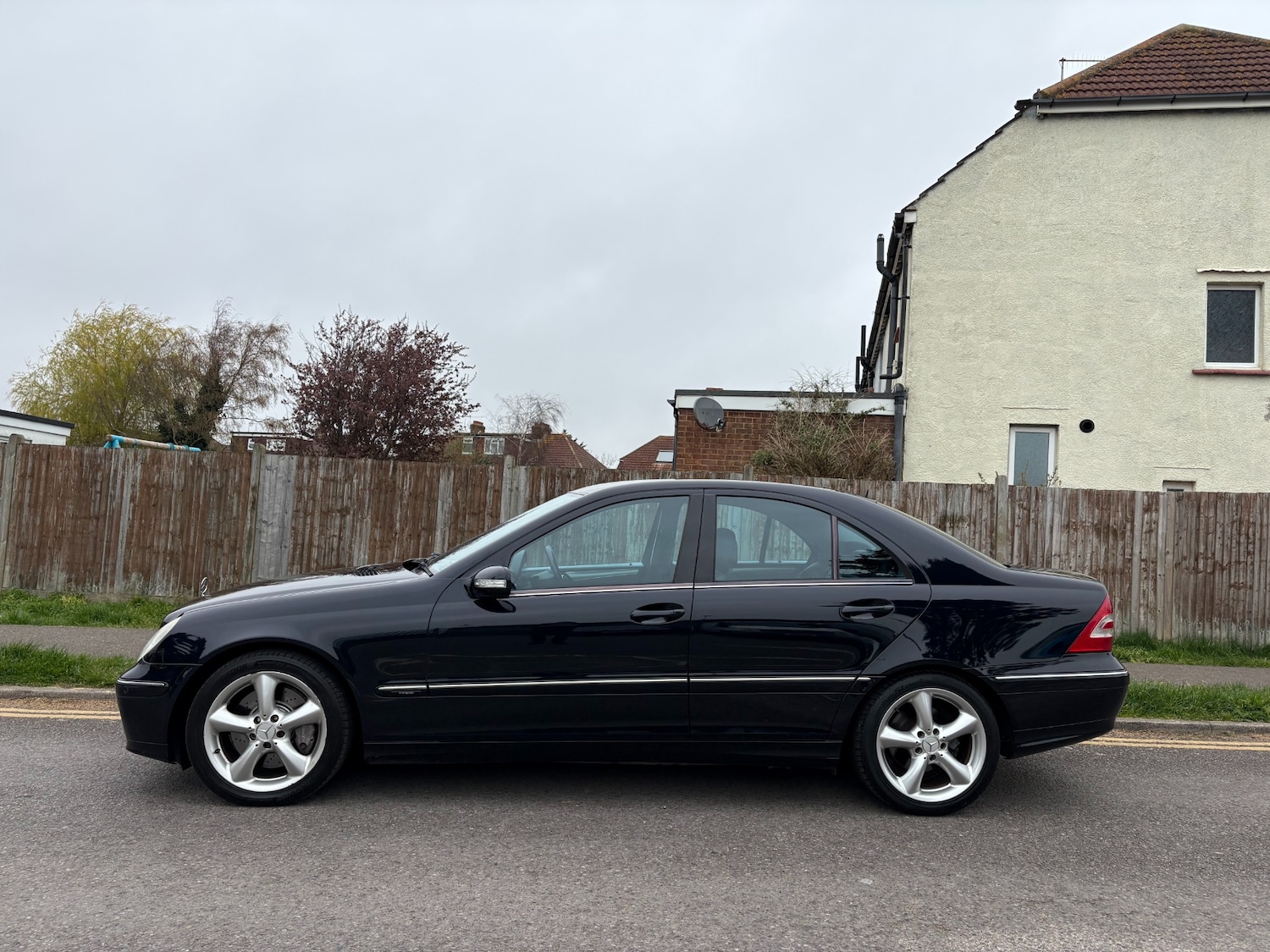 Used Mercedes-Benz C Class 2006 for sale - 78064688: Photo 11