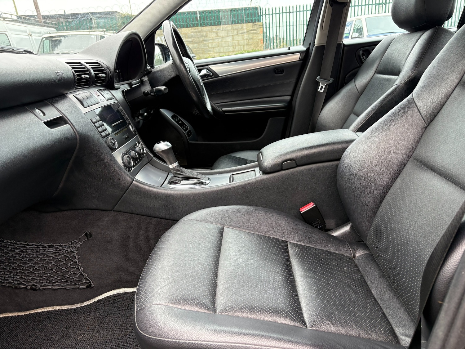 Used Mercedes-Benz C Class 2006 for sale - 78064688: Photo 7