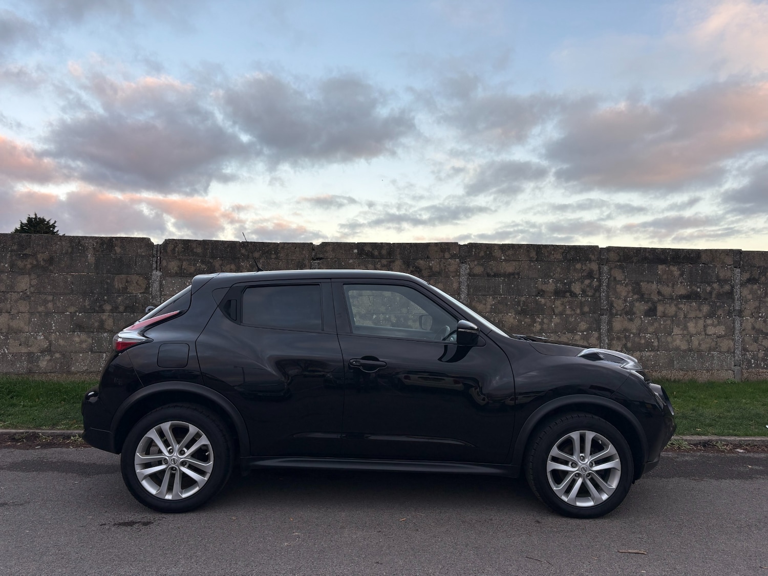 Used Nissan Juke 2015 for sale - 76696747: Photo 5