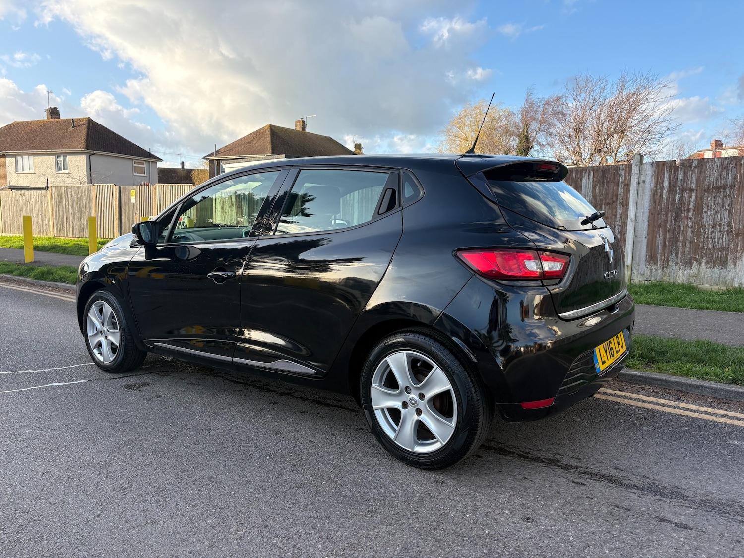 Used Renault Clio 2016 for sale - 77715460: Photo 12