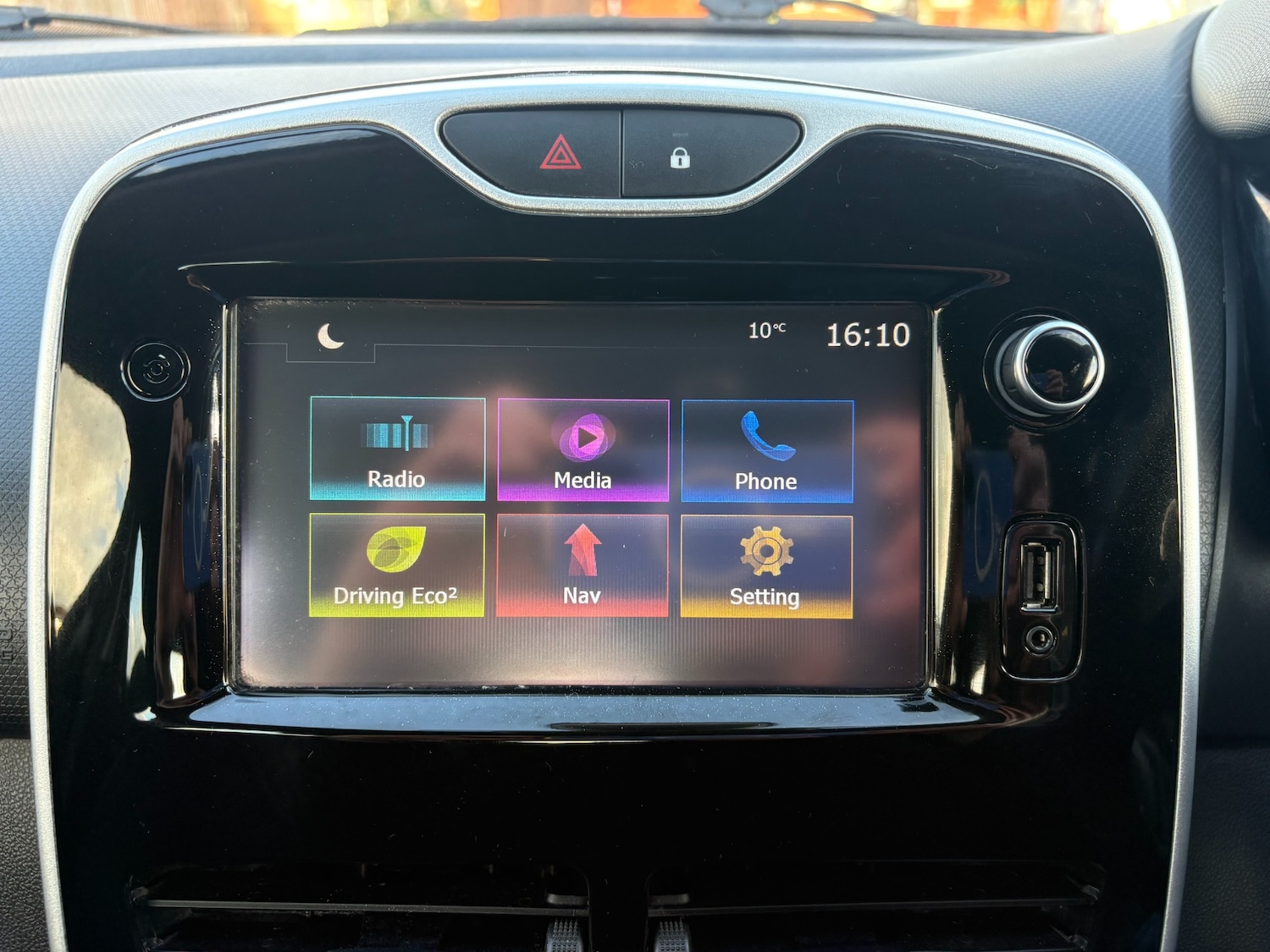 Used Renault Clio 2016 for sale - 77715460: Photo 14