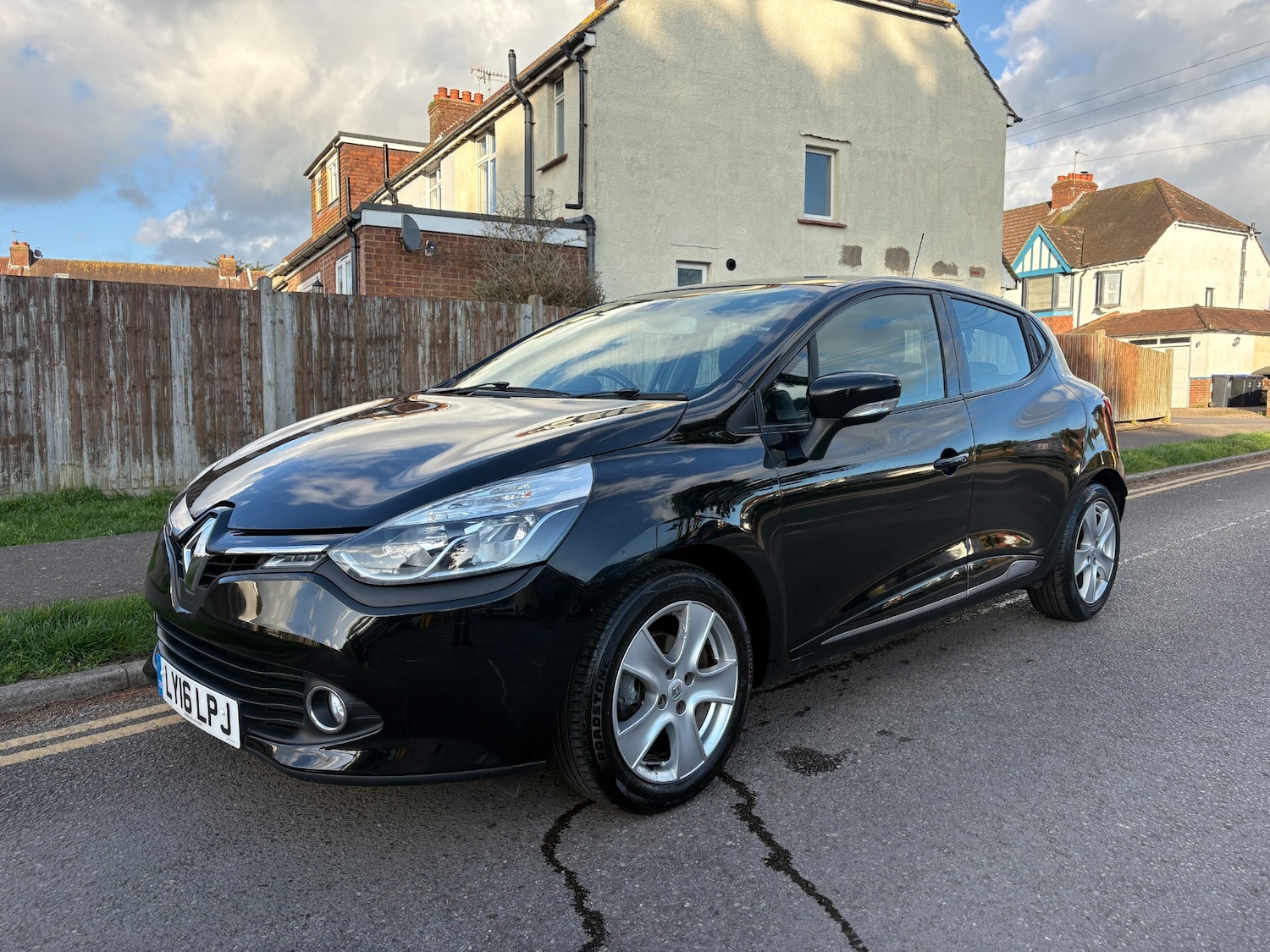 Used Renault Clio 2016 for sale - 77715460: Photo 4