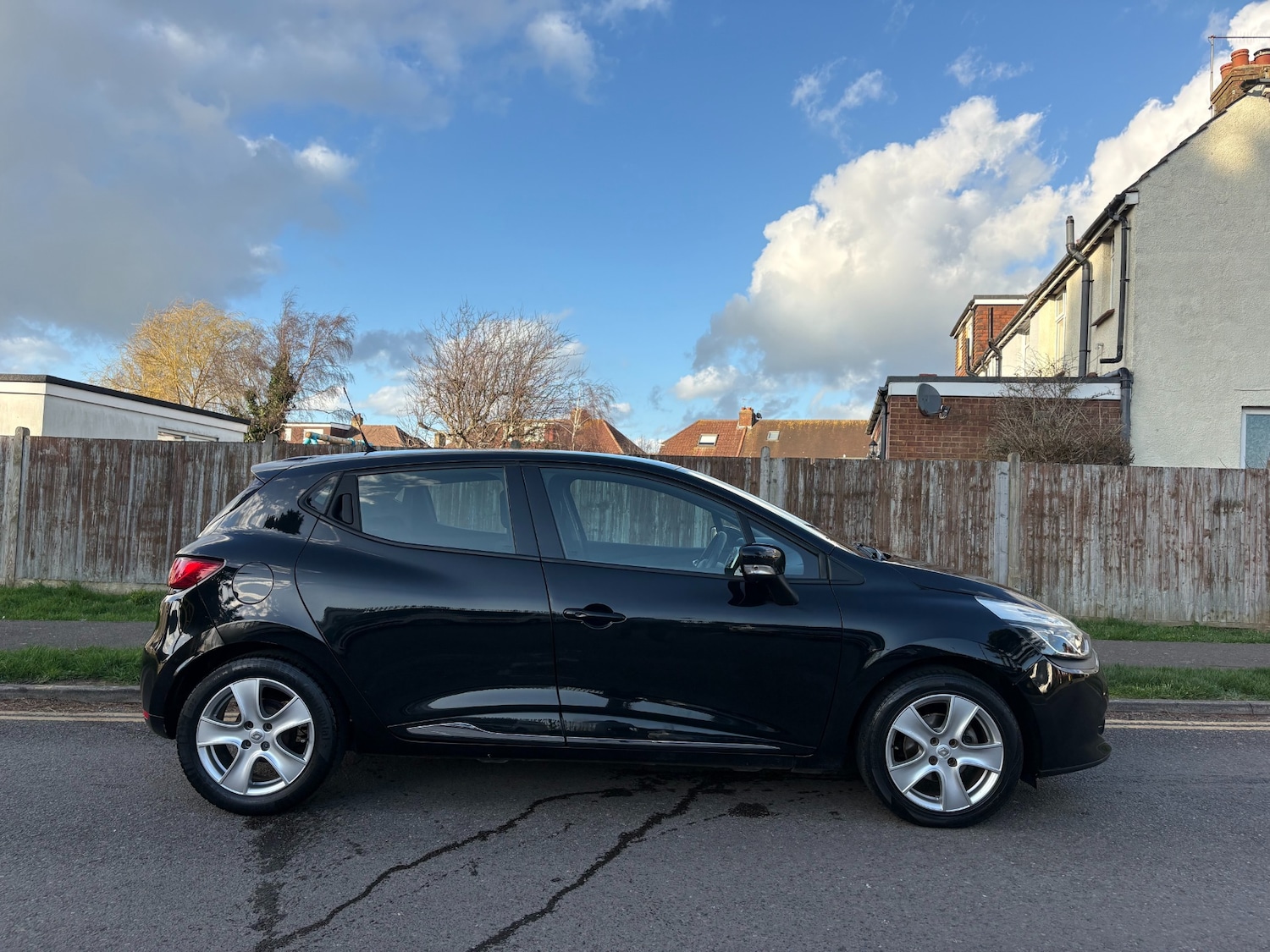 Used Renault Clio 2016 for sale - 77715460: Photo 5