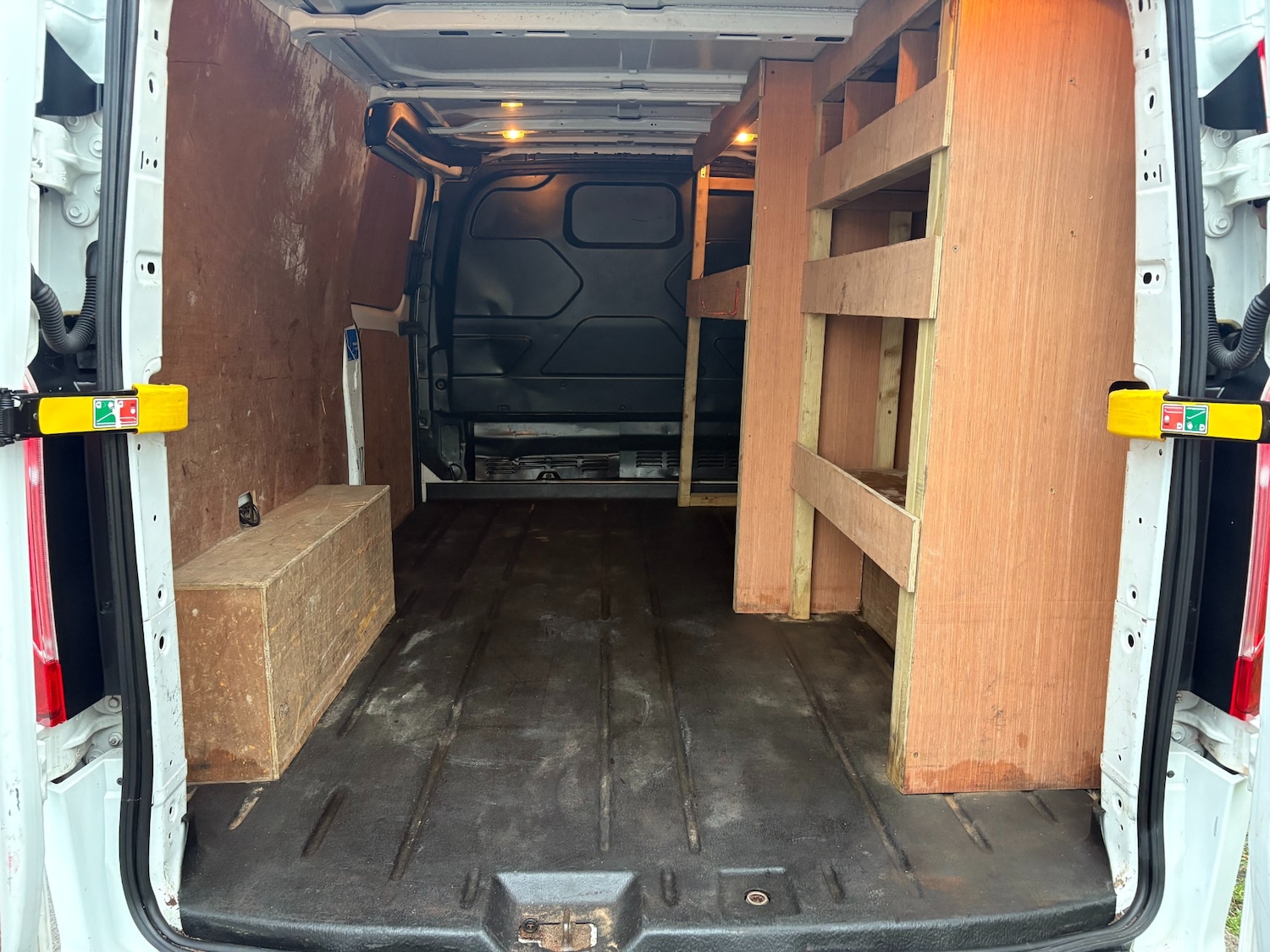 Used Ford Transit Custom 2018 for sale - 76908191: Photo 10