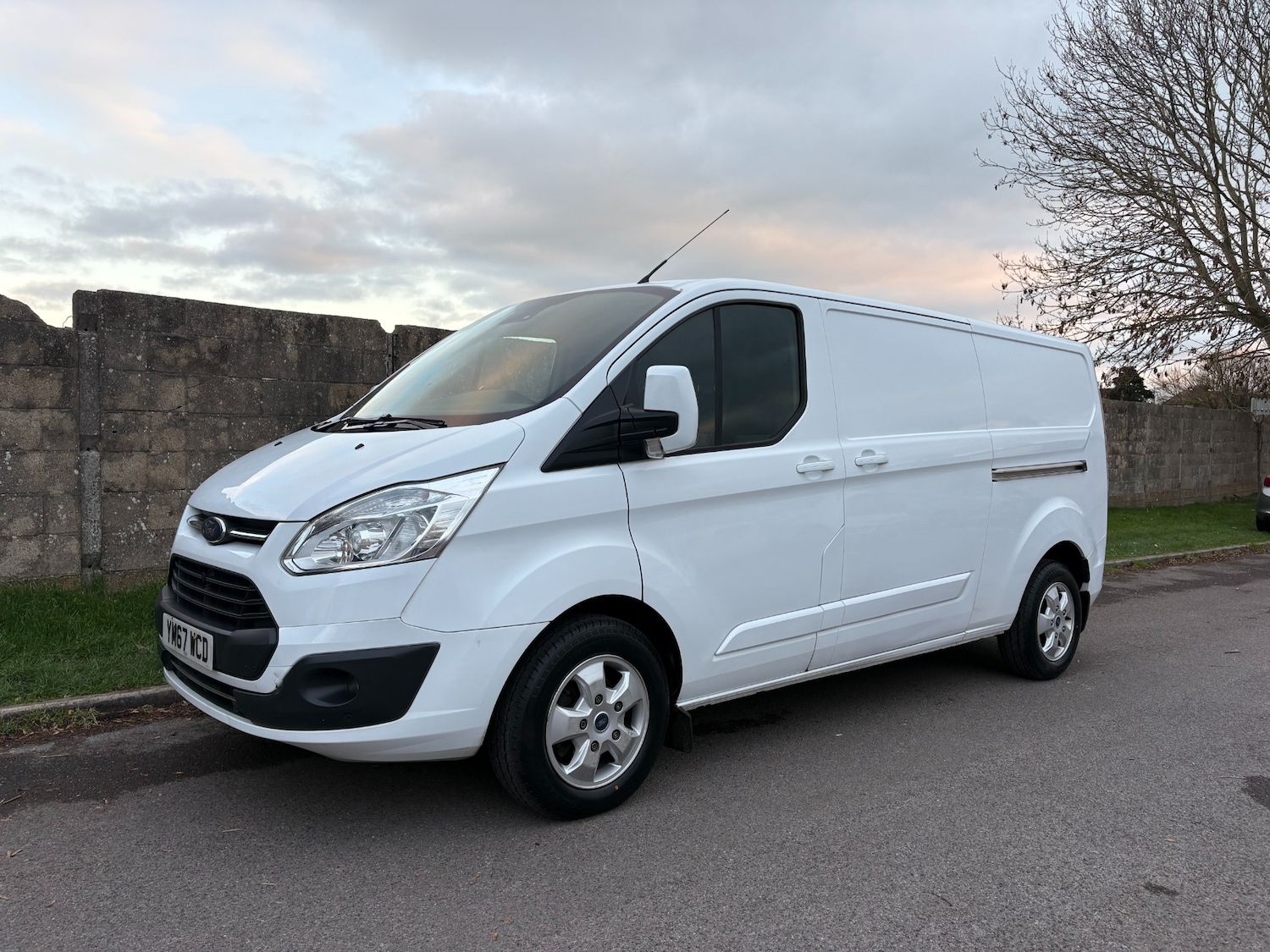 Used Ford Transit Custom 2018 for sale - 76908191: Photo 4