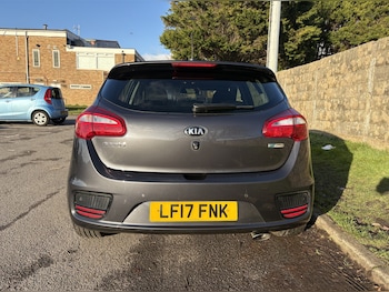 Used Kia Ceed 2017 for sale - 77271592: Photo