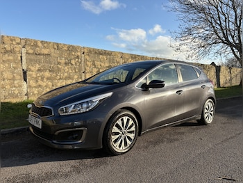 Used Kia Ceed 2017 for sale - 77271592: Photo