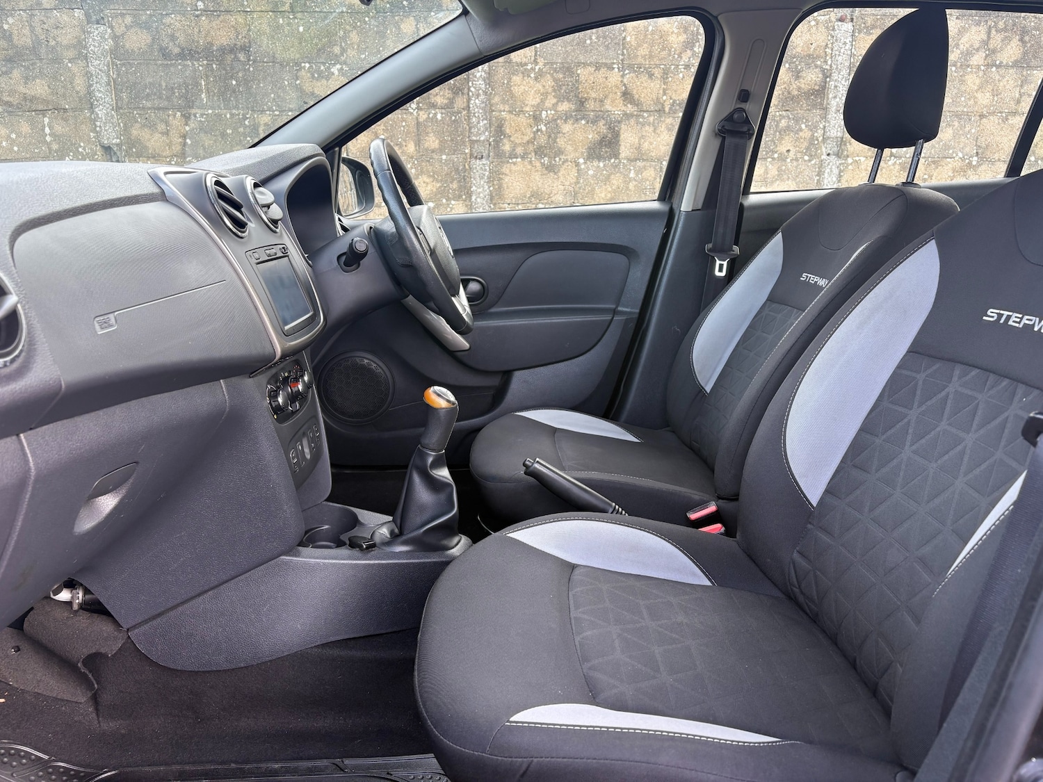 Used Dacia Sandero Stepway 2013 for sale - 76566235: Photo 7