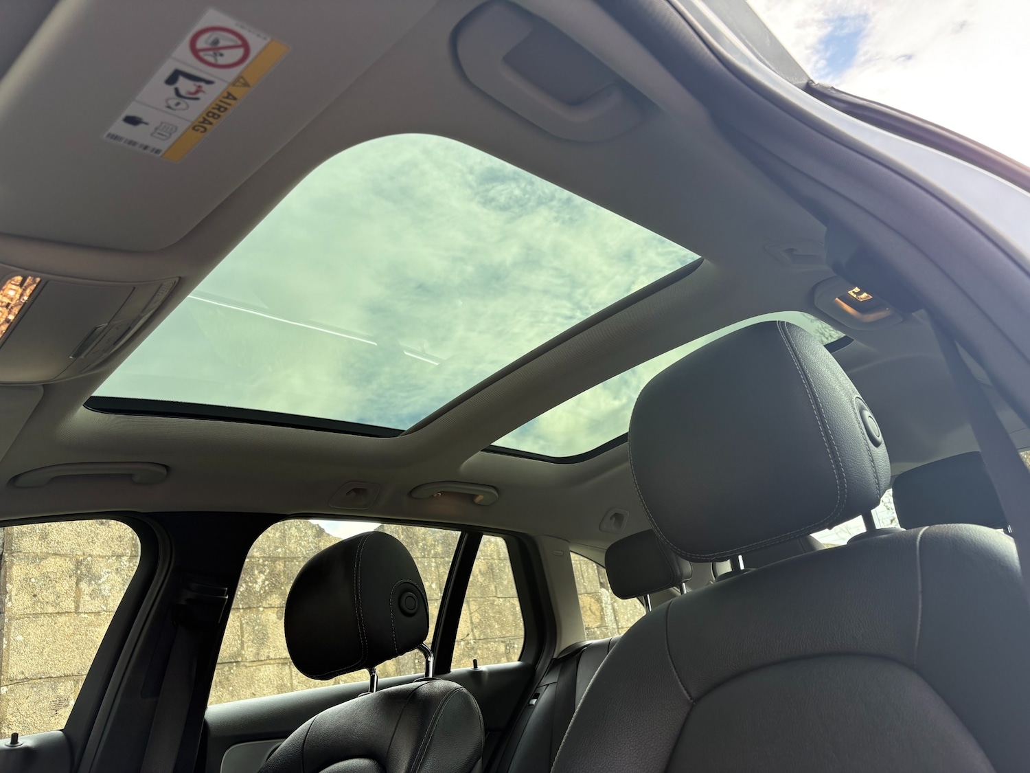 Used Mercedes-Benz C Class 2015 for sale - 76505155: Photo 10