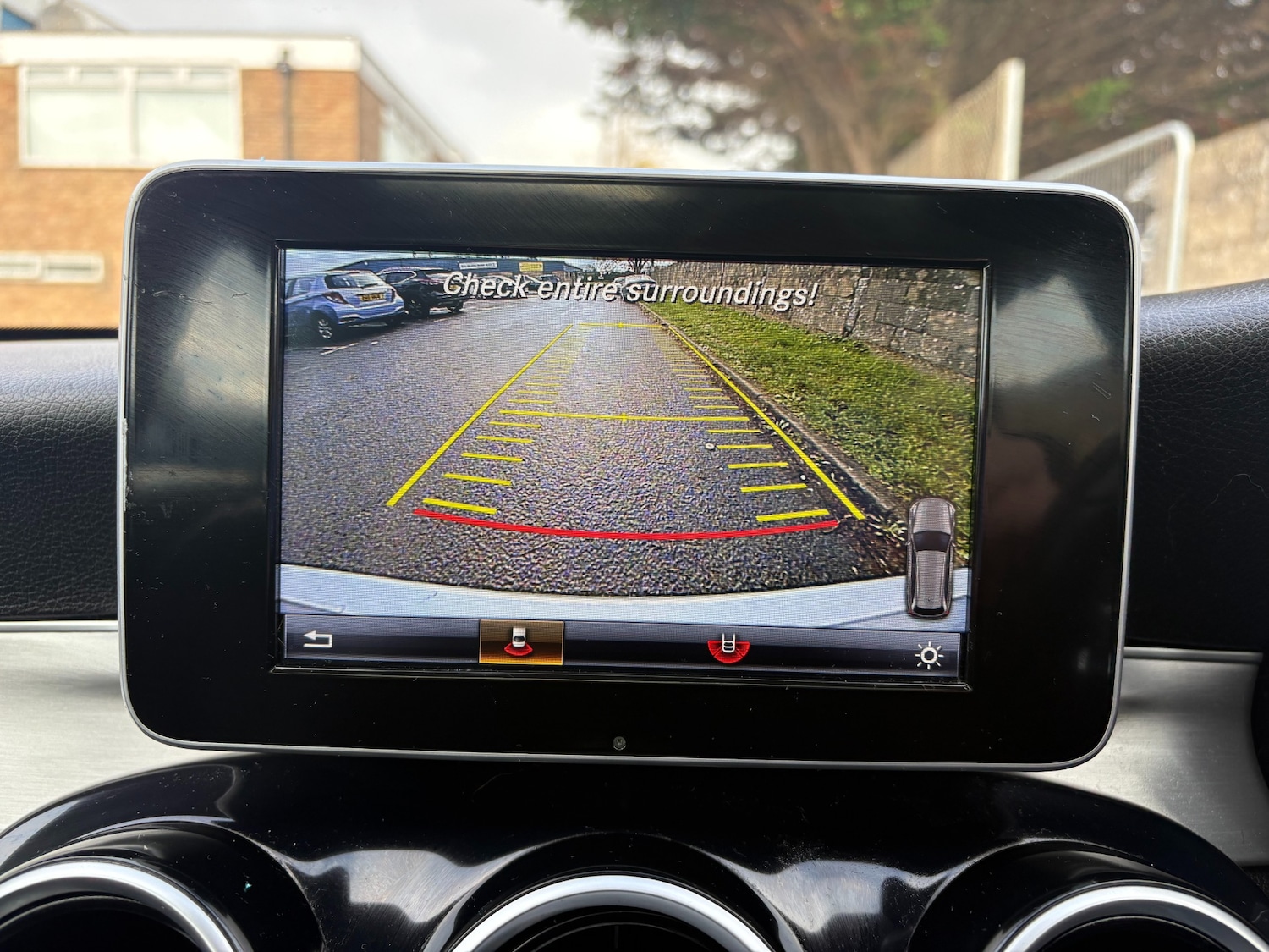 Used Mercedes-Benz C Class 2015 for sale - 76505155: Photo 16