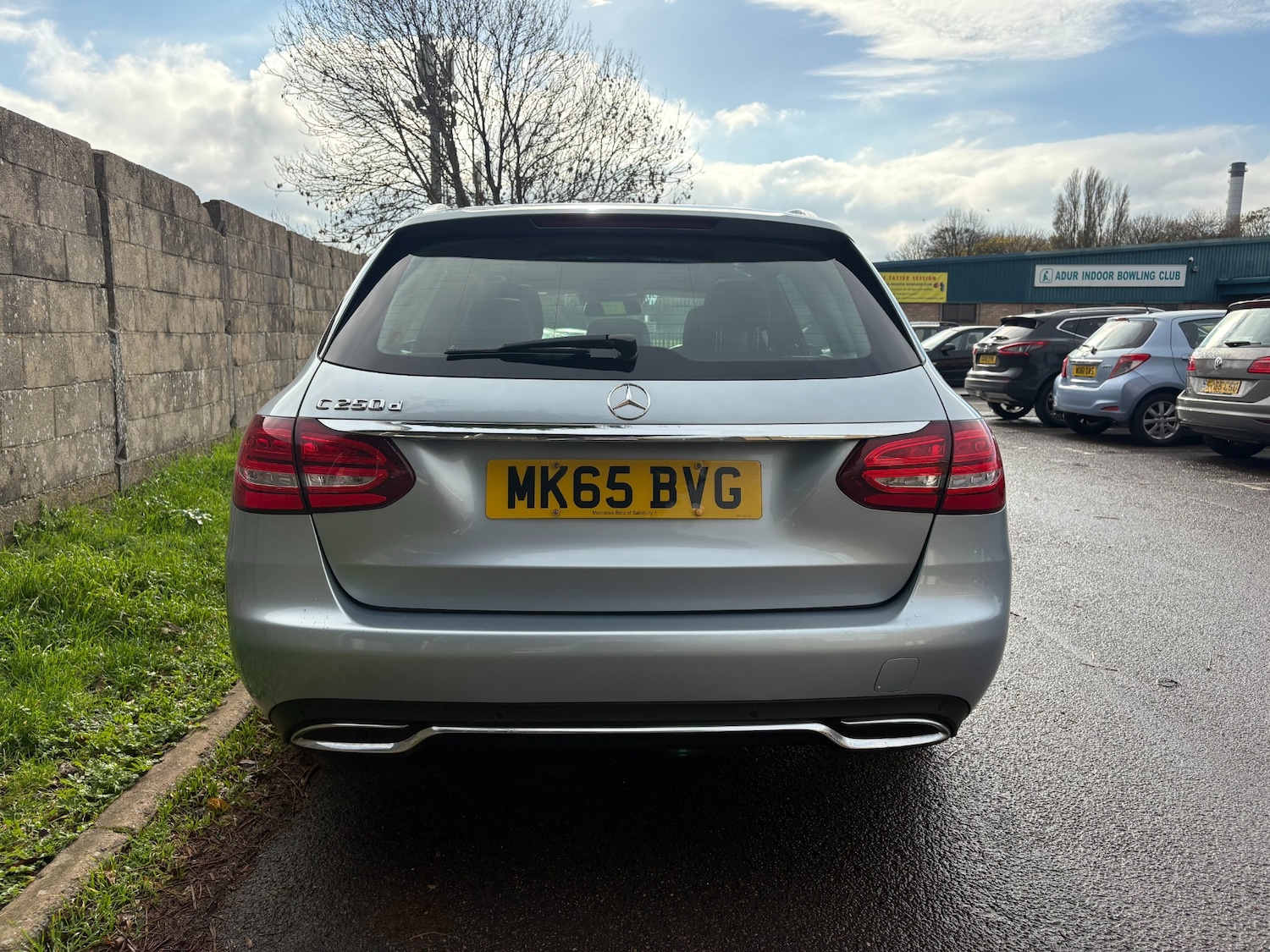 Used Mercedes-Benz C Class 2015 for sale - 76505155: Photo 3