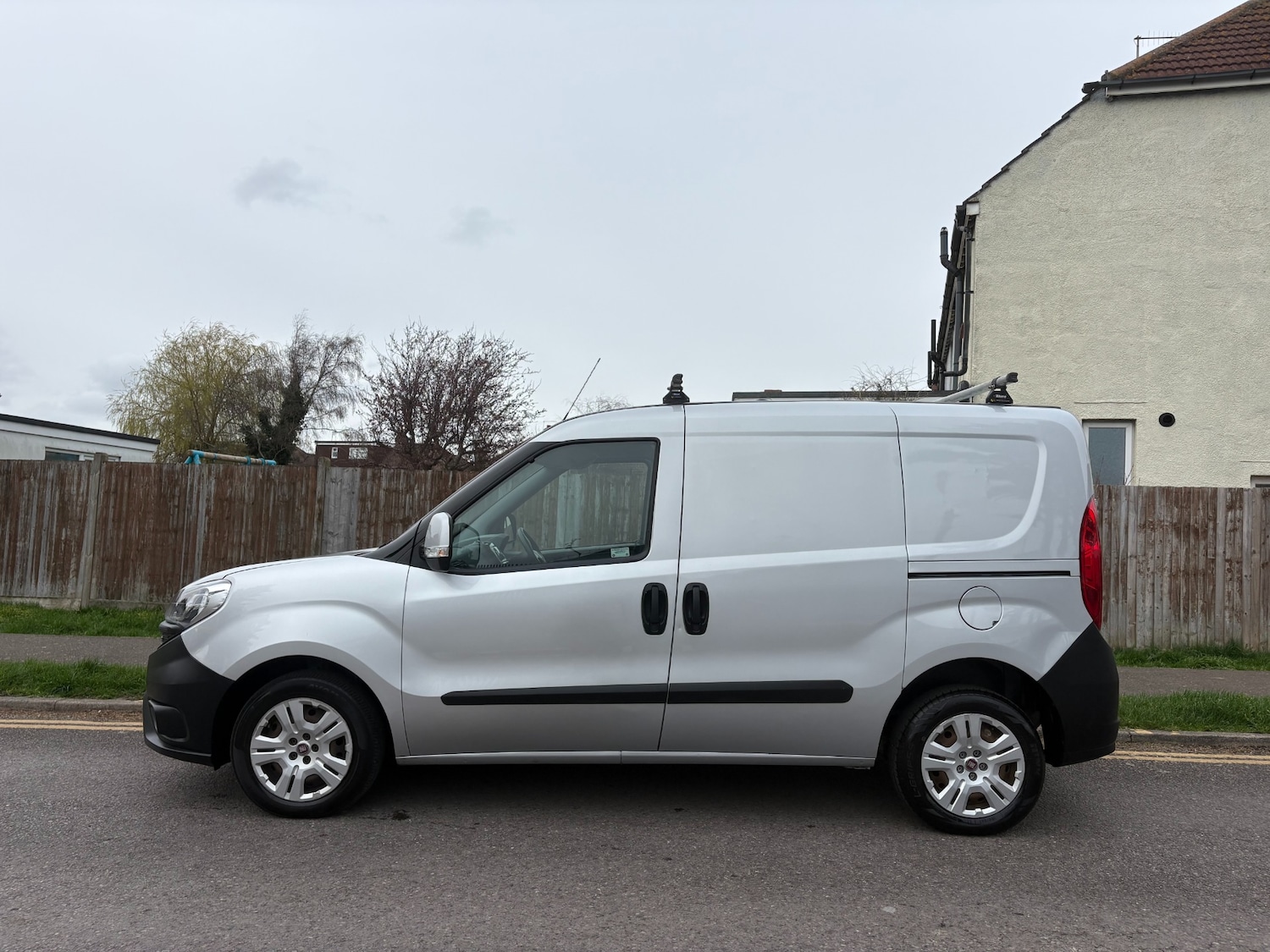 Used Fiat Doblo 2017 for sale - 77988791: Photo 11