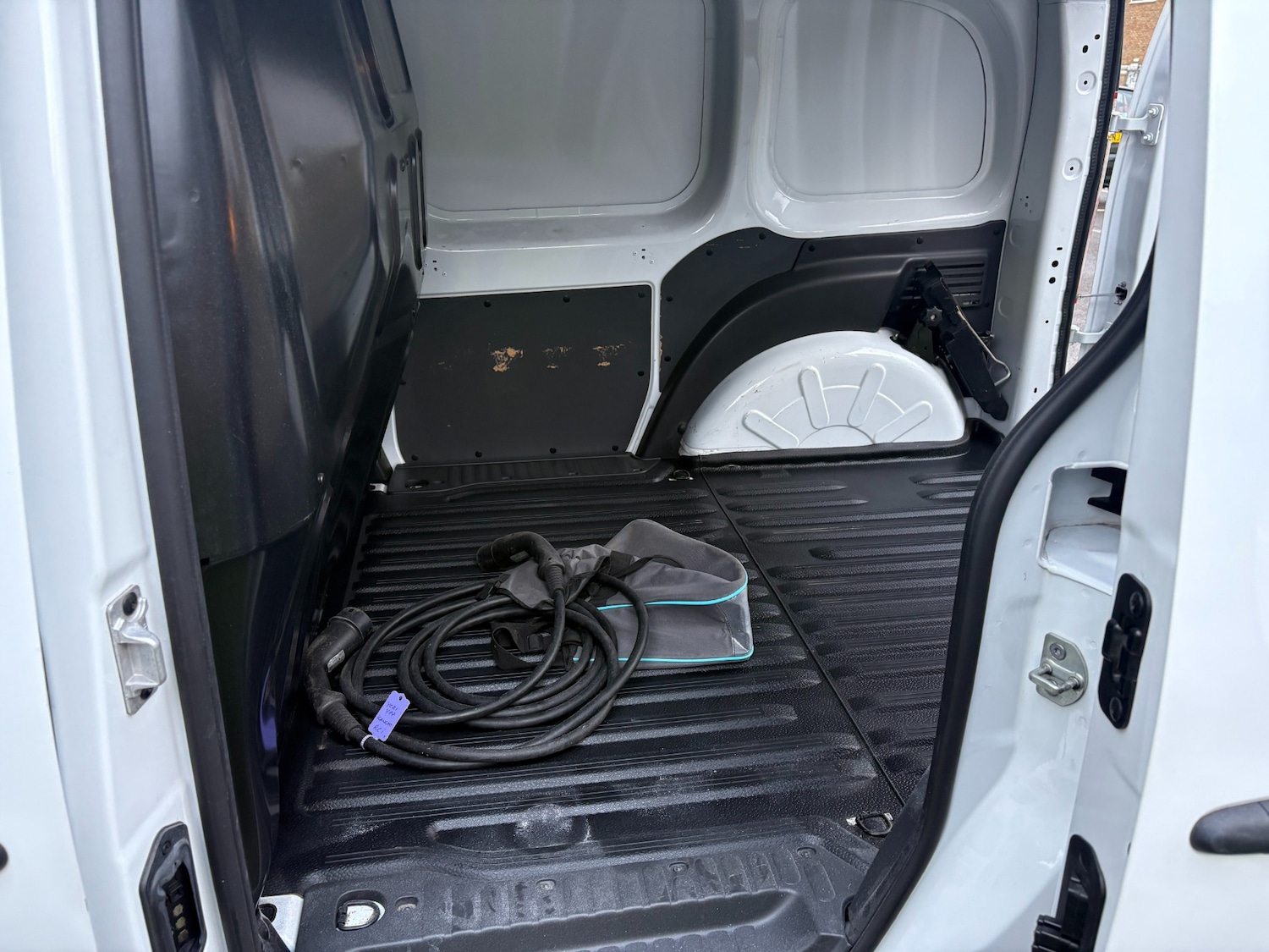 Used Renault Kangoo 2021 for sale - 76542823: Photo 11