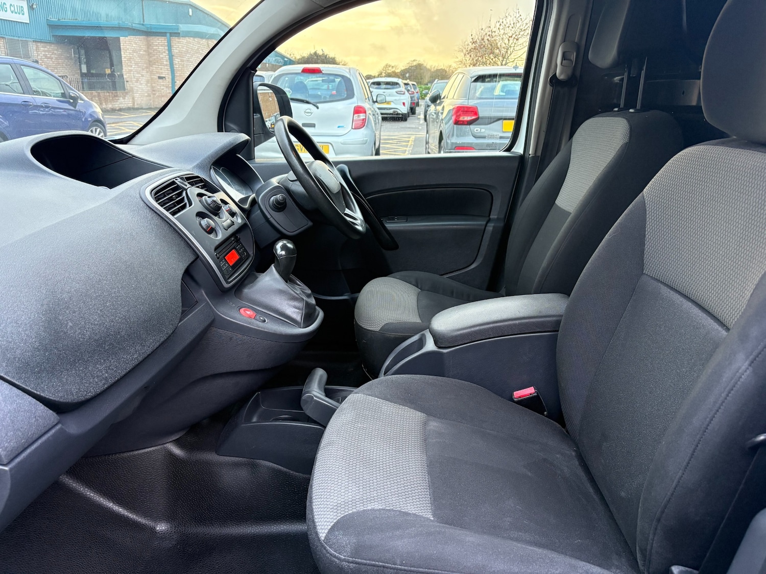 Used Renault Kangoo 2021 for sale - 76542823: Photo 7