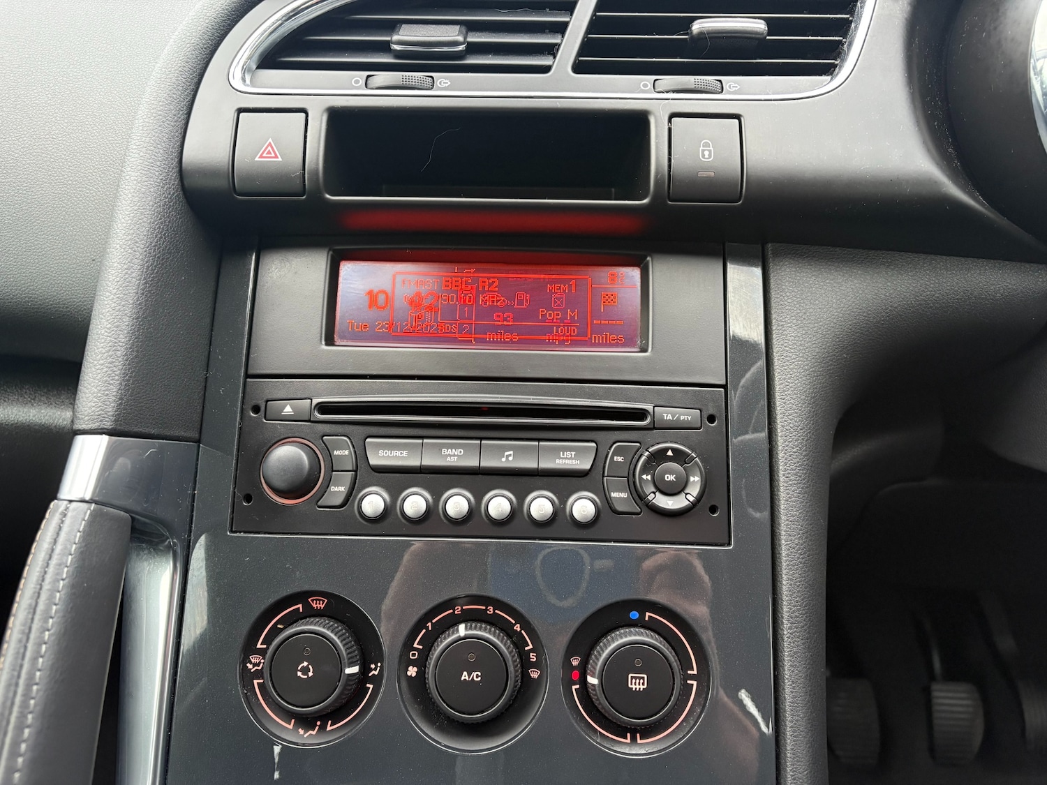 Used Peugeot 3008 2012 for sale - 77116369: Photo 13