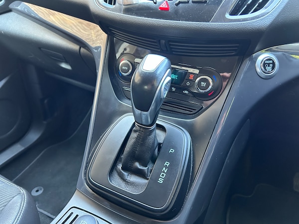 Used Ford Kuga 2014 for sale - 76114520: Photo 10