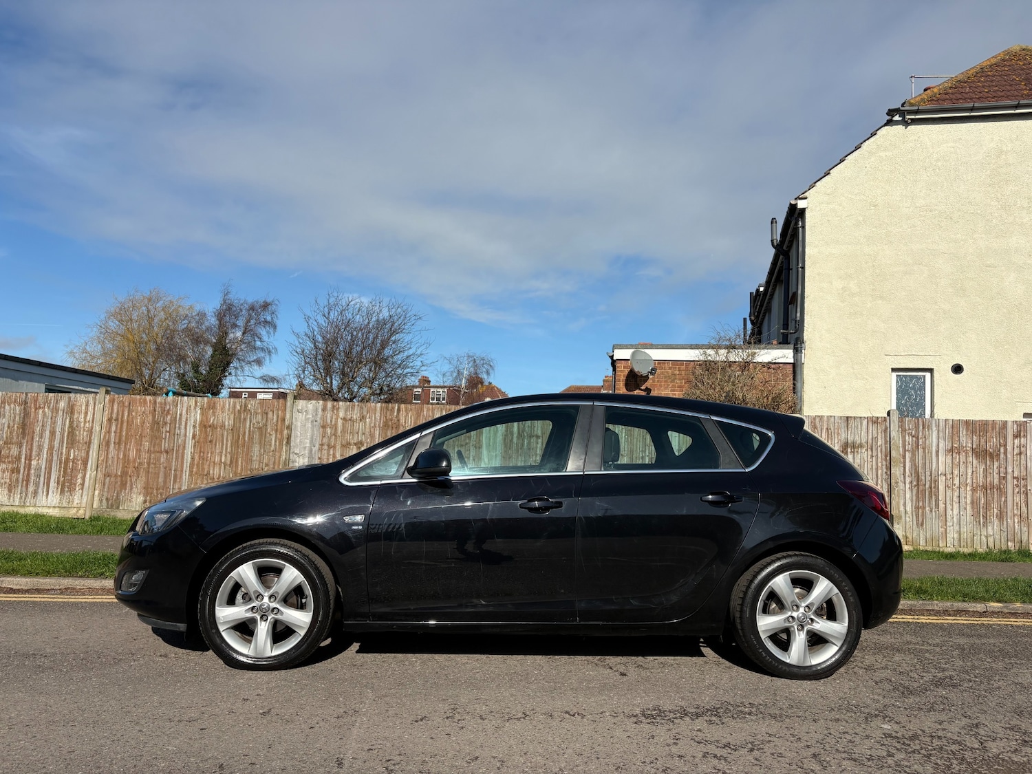 Used Vauxhall Astra 2011 for sale - 77701892: Photo 11