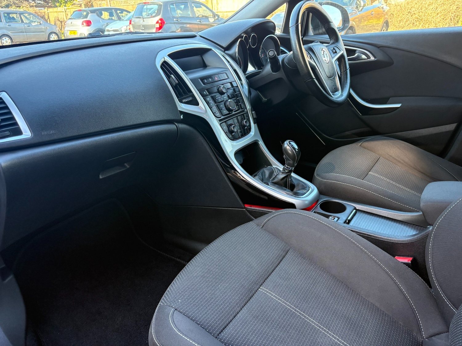 Used Vauxhall Astra 2011 for sale - 77701892: Photo 8