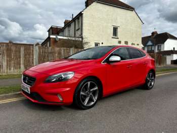 Used Volvo V40 2015 for sale - 73998641: Photo
