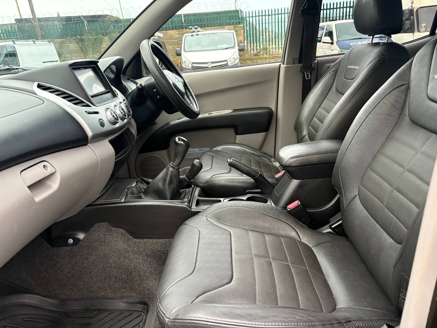 Used Mitsubishi L200 2012 for sale - 77138007: Photo 7