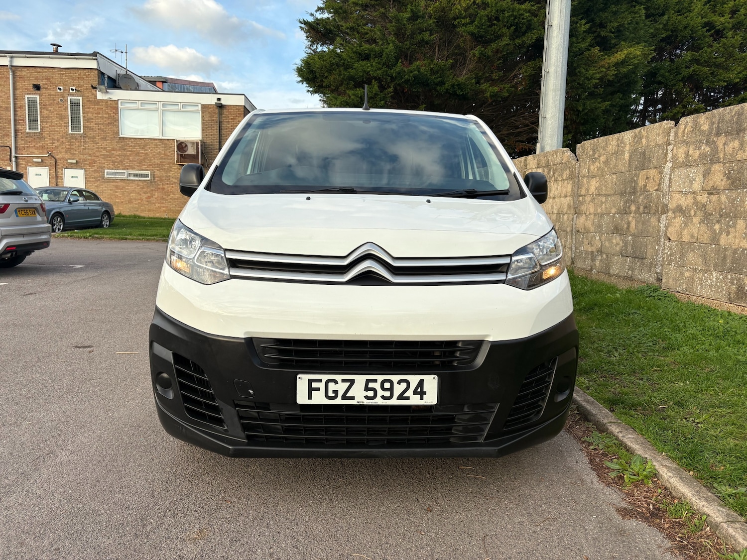 Used Citroen Dispatch 2017 for sale - 76566213: Photo 2