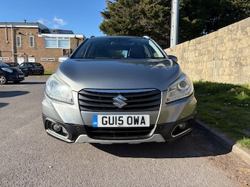 Used Suzuki SX4 S-Cross 2015 for sale - 78236101: Photo