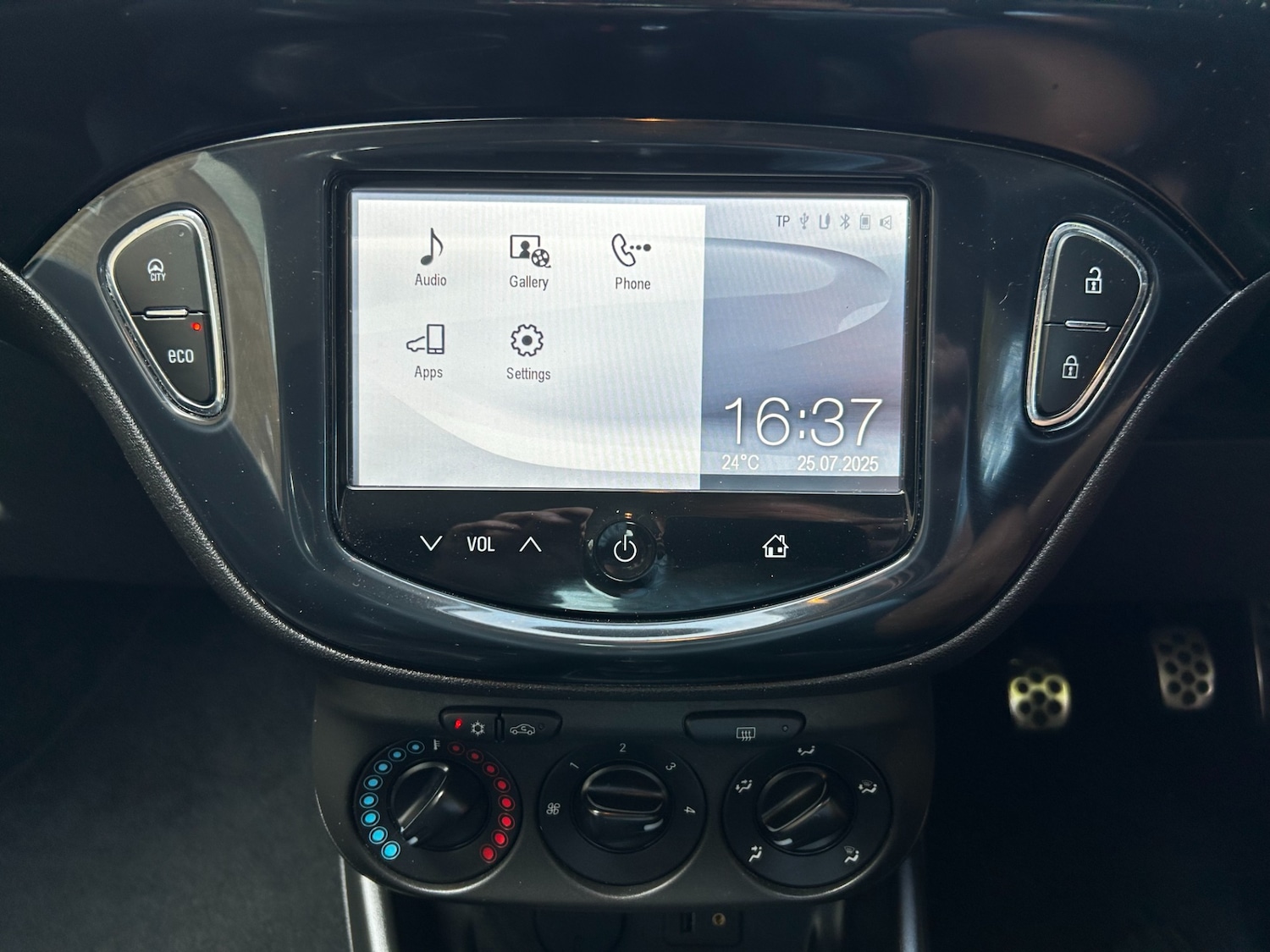 Used Vauxhall Corsa 2016 for sale - 76719283: Photo 13