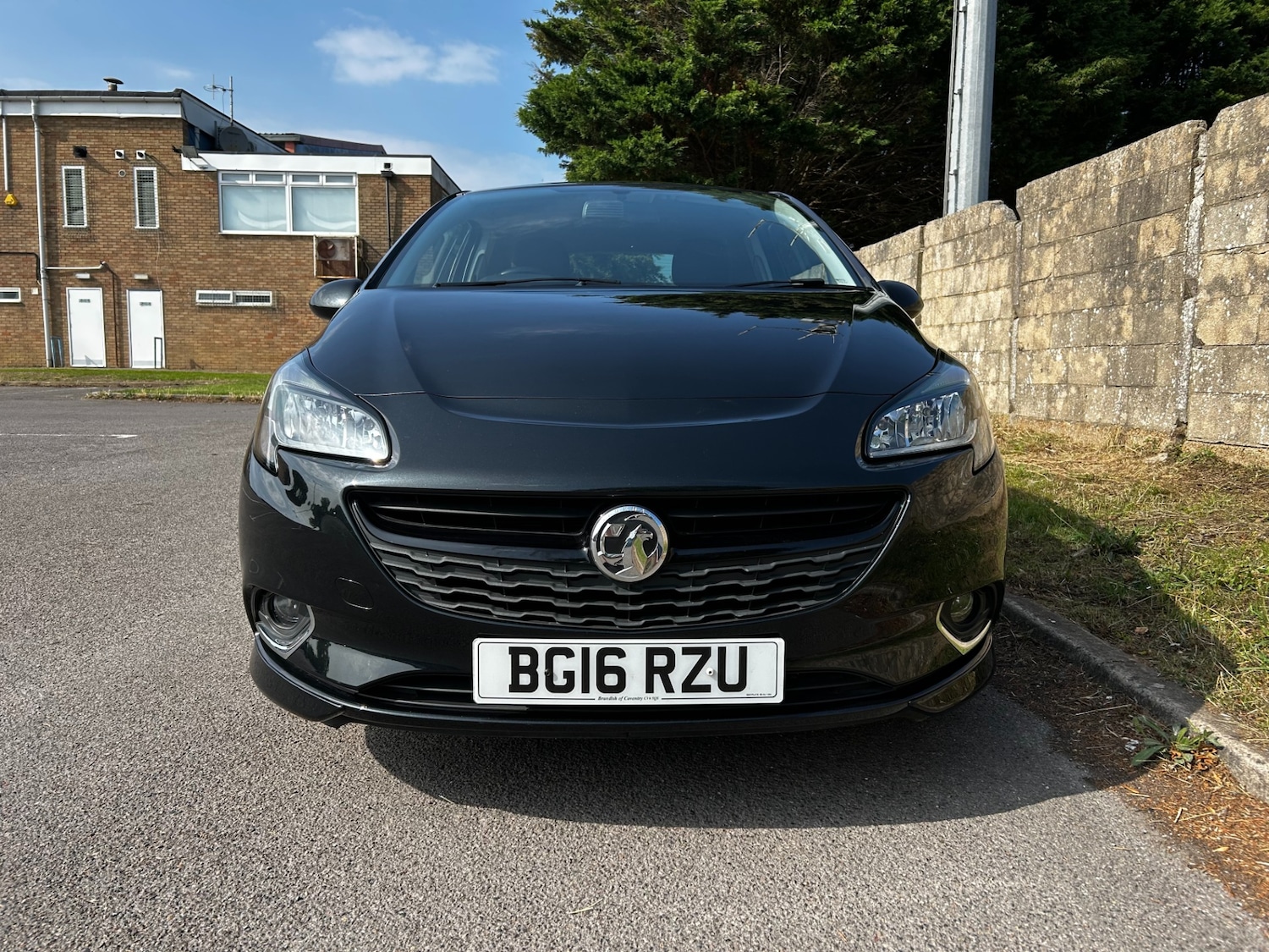 Used Vauxhall Corsa 2016 for sale - 76719283: Photo 2