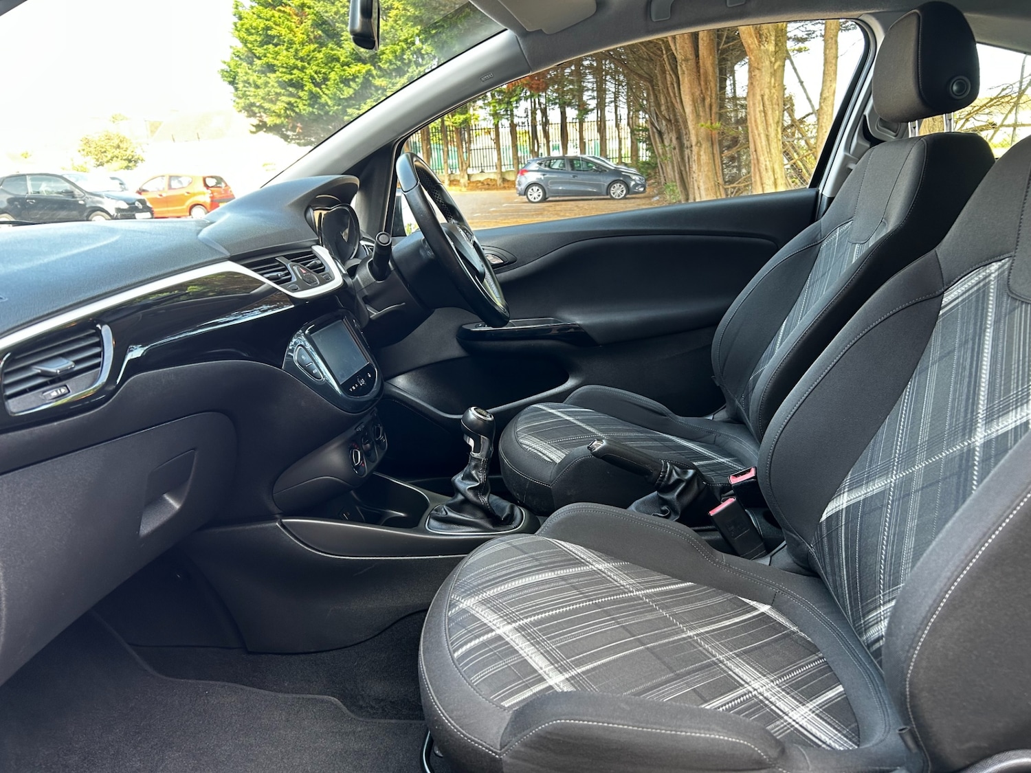 Used Vauxhall Corsa 2016 for sale - 76719283: Photo 7