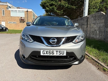 Used Nissan Qashqai 2016 for sale - 76026189: Photo 2