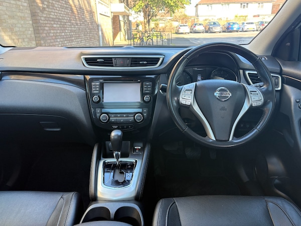 Used Nissan Qashqai 2016 for sale - 76026189: Photo 6