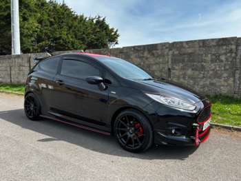 2017 (17) - 1.0 EcoBoost 140 ST-Line Black (Modified) 2017-17 3-Door