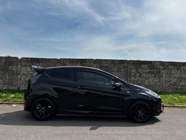 Used Ford Fiesta 2017 for sale - 74524574: Photo 5