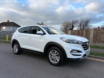 Hyundai TUCSON feature image
