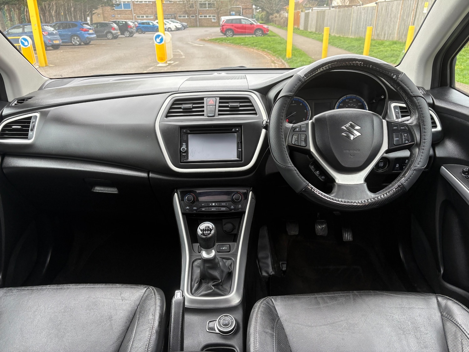 Used Suzuki SX4 S-Cross 2015 for sale - 77873387: Photo 6