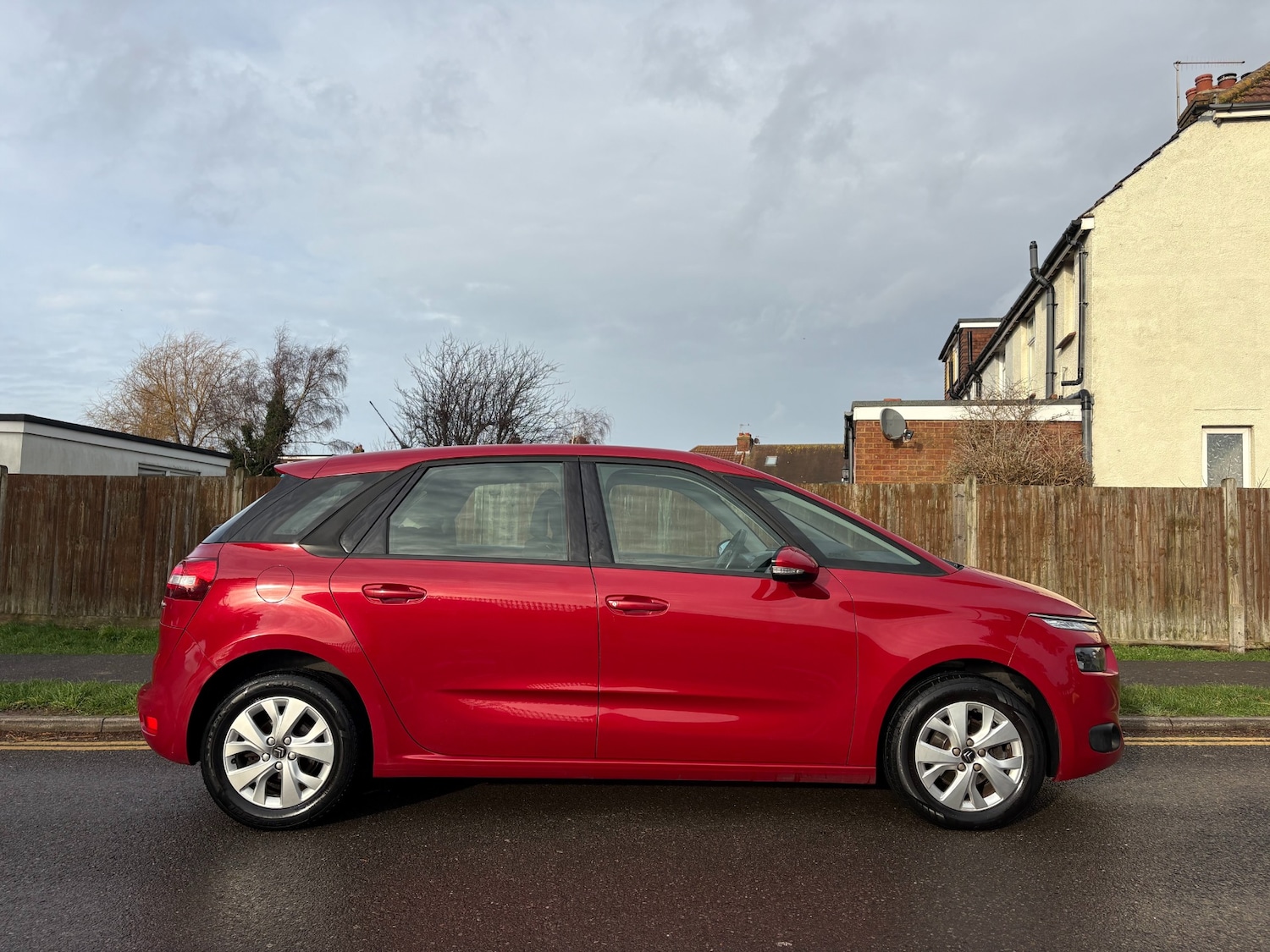Used Citroen C4 Picasso 2014 for sale - 77354085: Photo 5