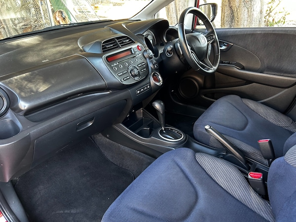 Used Honda Jazz 2014 for sale - 75593136: Photo 8
