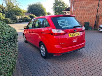 Used Ford Grand C-Max 2012 for sale - 76026070: Photo 4