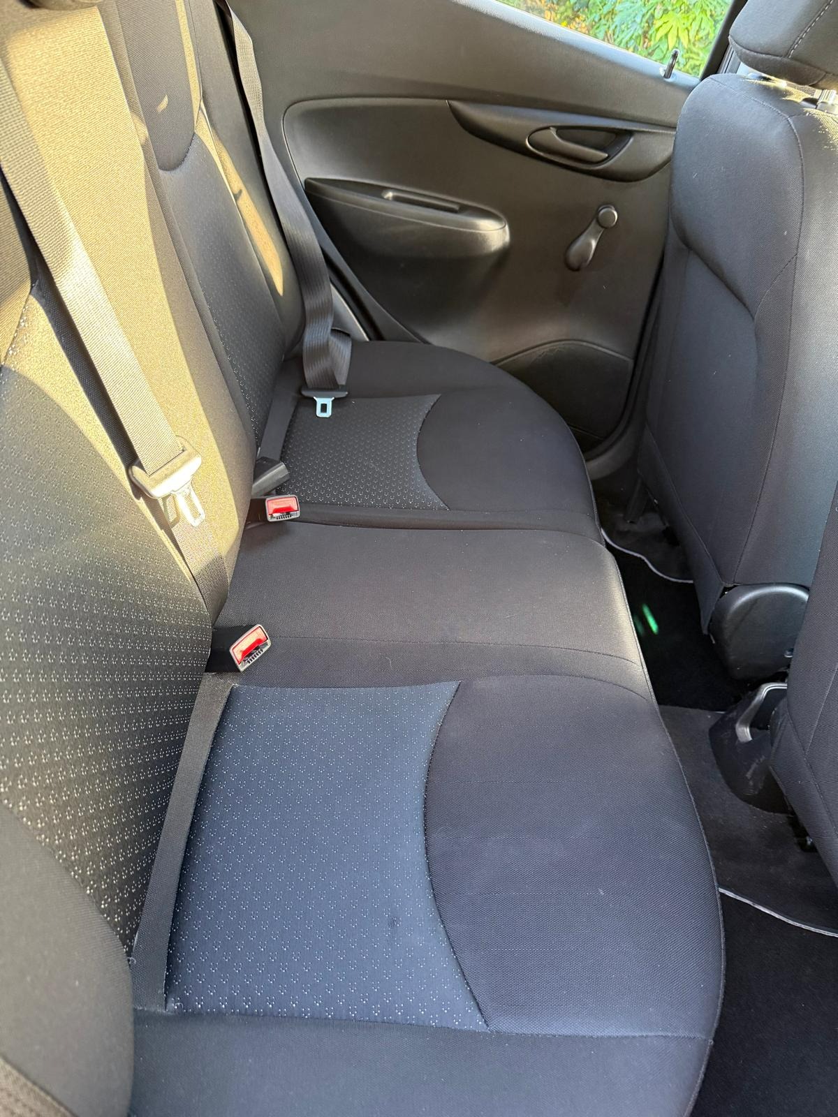 Used Vauxhall Viva 2016 for sale - 77135603: Photo 8